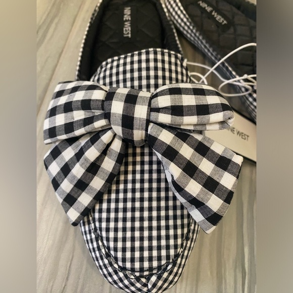 Nine West 7-8 gingham bow house shoes. NWT #ninewest #NWT #gingham #bows - Picture 2 of 5